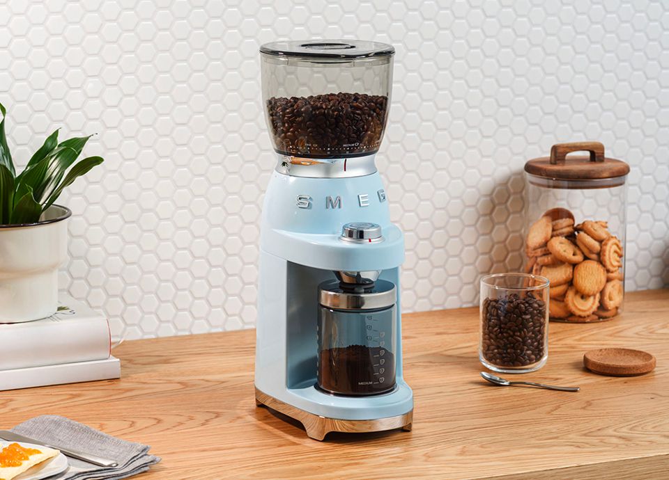 The aroma of freshly ground coffee