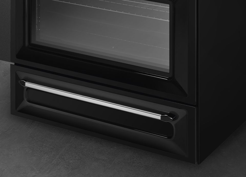 Piano de cuisson Victoria avec tiroir de rangement Smeg