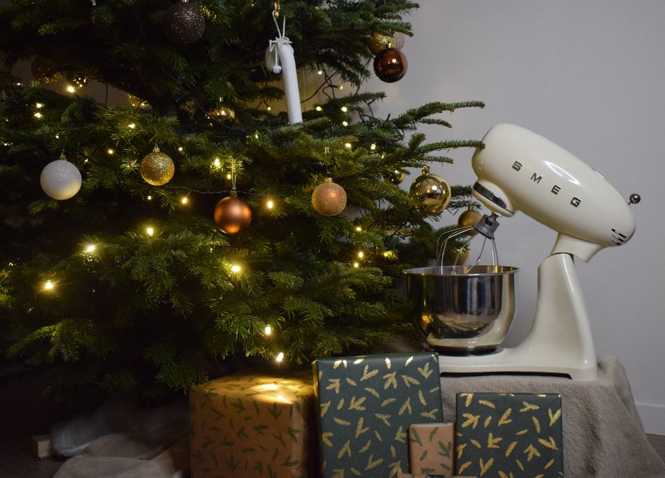 SMEG propose des idées de cadeaux pour accompagner les robots sur socle 