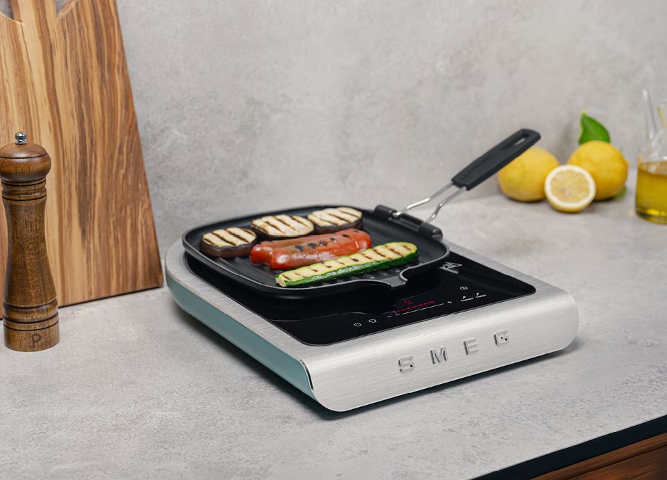 Offre de remboursement : Jusqu'à 100€ remboursés pour tout achat d'une table de cuisson ou d'un four vapeur | Smeg France