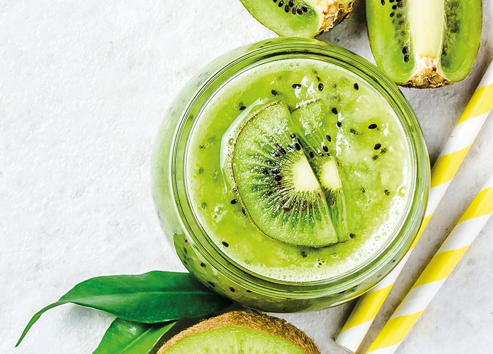Ricetta granatina kiwi e menta con prosecco - Smeg