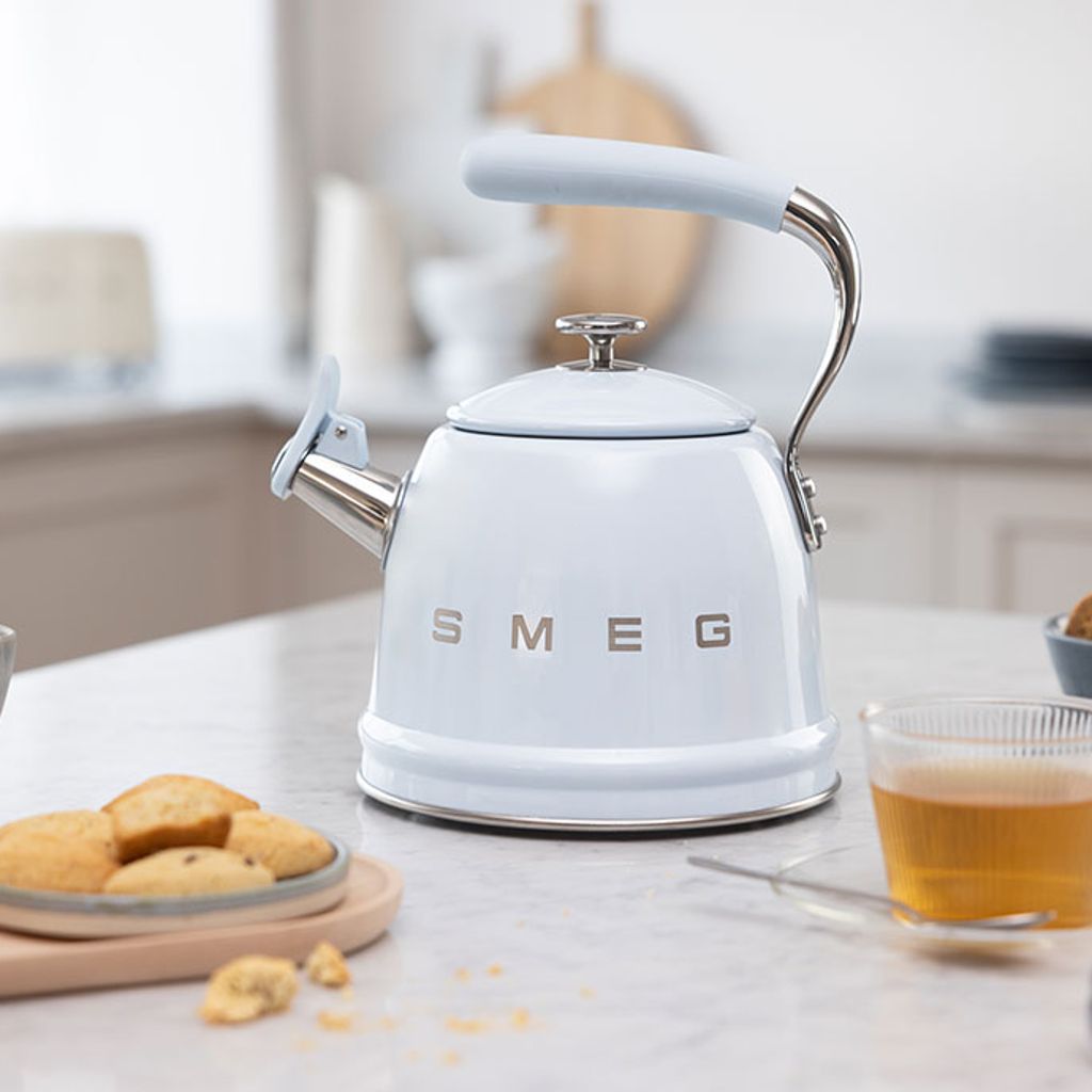 Bollitore a fischio Smeg