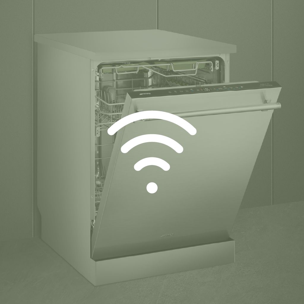 Una lavastoviglie con lo sportello leggermente aperto, con un'icona del segnale Wi-Fi ben visibile, a indicare la connettività intelligente.