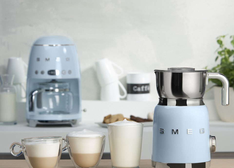 Cappuccino, qumësht i ngrohtë apo çokollatë? Kënaqësi e pakufizuar gjatë pushimit tuaj të kafesë!