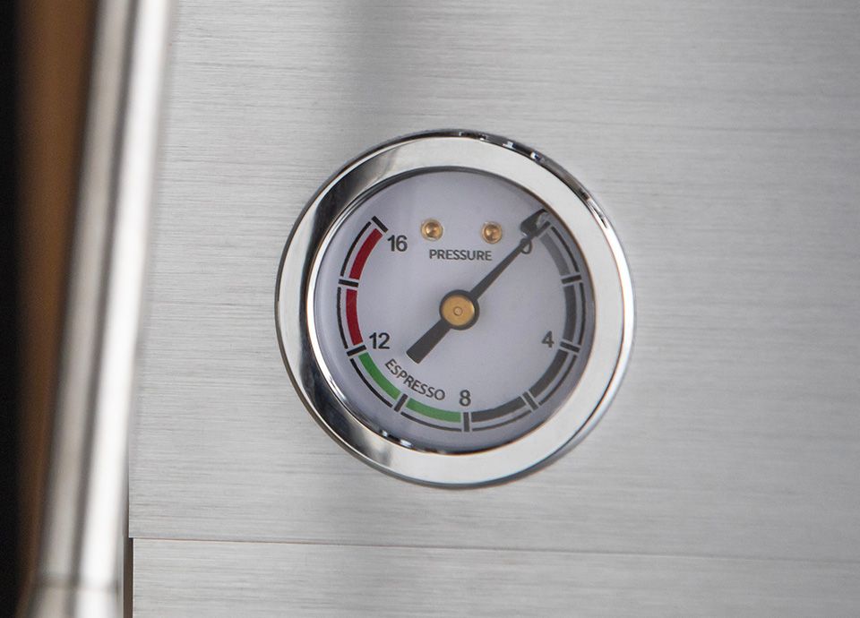 Pressure gauge for a perfect coffee